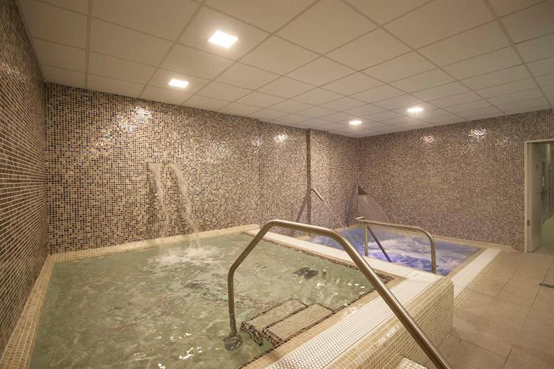 Hotel Szent Istvan Eger Bagian luar foto