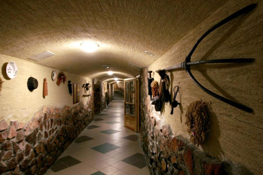 Hotel Szent Istvan Eger Bagian luar foto